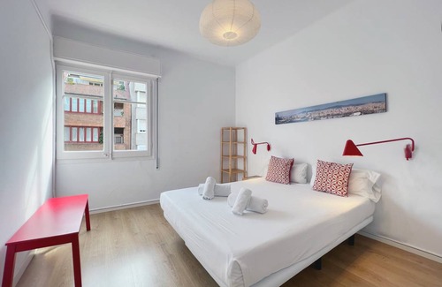 La Sagrada Familia Apartment | 64 m² Apartment ∙ 4 bedrooms ∙ 5 guests