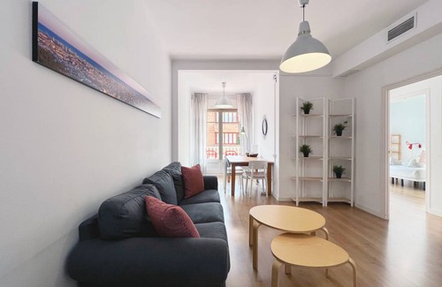 La Sagrada Familia Apartment | 64 m² Apartment ∙ 4 bedrooms ∙ 5 guests