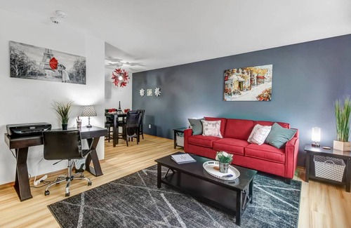 Wauwatosa Apartment | 64 m² Apartment ∙ 1 bedroom ∙ 5 guests