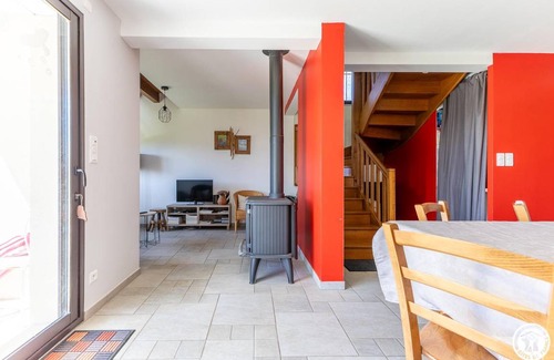 Marsac-en-Livradois House | 64 m² Gîte ∙ 2 bedrooms ∙ 5 guests