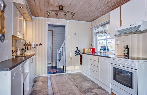 Kvaefjord Municipality House | 64 m² House ∙ 5 bedrooms ∙ 7 guests