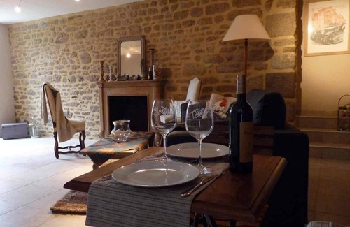 Saint-Etienne-en-Cogles House | 65 m² House ∙ 1 bedroom ∙ 2 guests