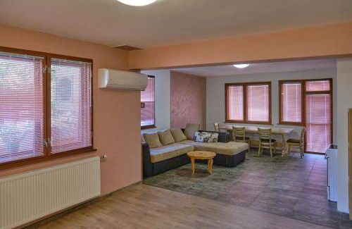 Pleven Apartment | 65 m² Apartment ∙ 1 bedroom ∙ 4 guests