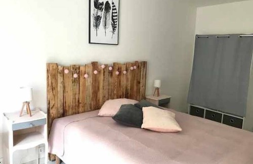 Neufchateau Apartment | 65 m² Apartment ∙ 2 bedrooms ∙ 4 guests