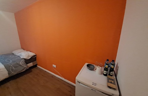 Trappes Apartment | 65 m2 apartment with trapdoor *3 bedrooms fully equipped with tv and fridge