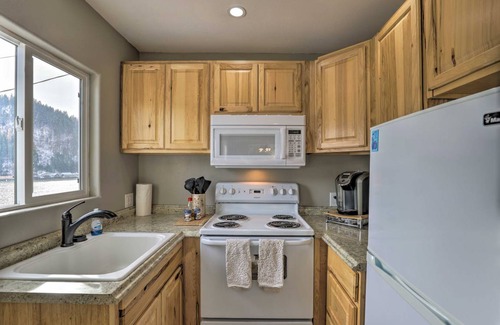 Loon Lake Cottage | 65 m² Cabin ∙ 1 bedroom ∙ 4 guests