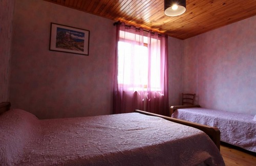 Jullianges Cottage | 65 m² Cabin ∙ 2 bedrooms ∙ 5 guests