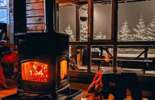 Kumbet Koyu Ski Chalet | 65 m² Chalet ∙ 2 bedrooms ∙ 6 guests