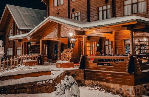 Kumbet Koyu Ski Chalet | 65 m² Chalet ∙ 2 bedrooms ∙ 6 guests