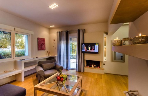 Glyfada House | 65 m² House ∙ 1 bedroom ∙ 4 guests