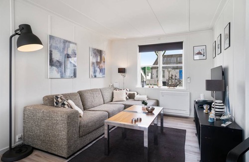 Øer Strand House | 65 m² House ∙ 2 bedrooms ∙ 5 guests