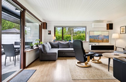 Øksenmølle House | 65 m² House ∙ 2 bedrooms ∙ 6 guests
