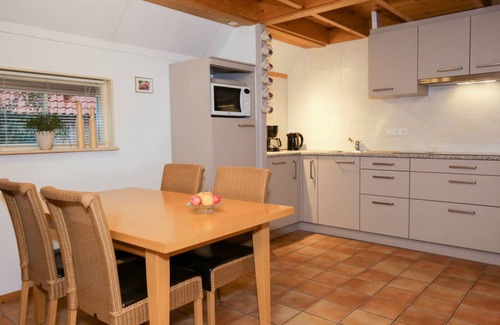 IJhorst House | 65 m² House ∙ 2 bedrooms ∙ 4 guests