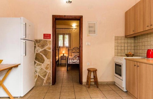 Vasilikos Apartment | 65 m² Serviced apartment ∙ 2 bedrooms ∙ 4 guests