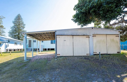 Brooms Head House | 65 Ocean Roads, Brooms Head