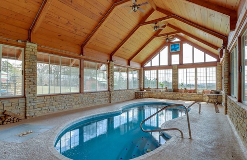 Fairfield Bay House | 650 m² House ∙ 6 bedrooms ∙ 14 guests