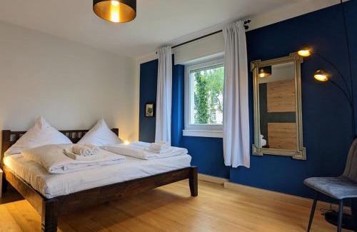 Alt-Durlach Apartment | 65qm Altbaucharme mit zwei Balkonen