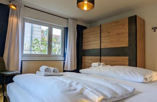 Alt-Durlach Apartment | 65qm Altbaucharme mit zwei Balkonen