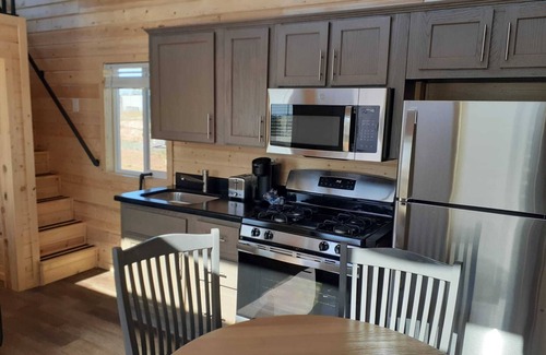 Valle Cottage | 66: Grand Canyon South Rim: Private Cabin: Sleeps 8