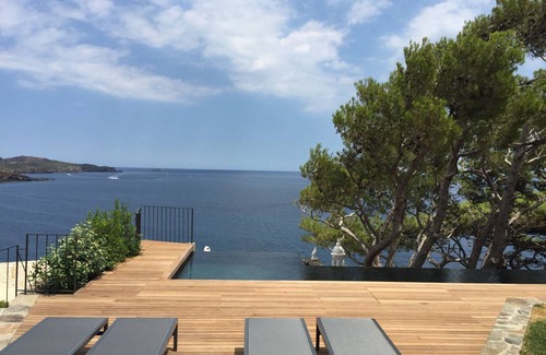 Portlligat Villa | 660 m² Villa ∙ 10 bedrooms ∙ 23 guests