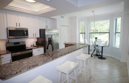 Bradenton Condo | 6715-104 Modern nice Veranda with golf close to the pool