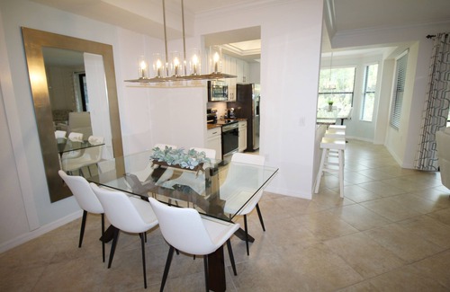 Bradenton Condo | 6715-104 Modern nice Veranda with golf close to the pool