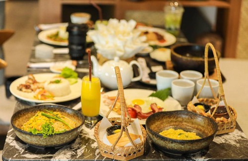 Khemarak Phoumin Hotel | 68 m² Hotel ∙ 6 guests