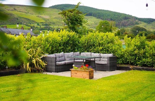 Newry House | 69 m² House ∙ 2 bedrooms ∙ 6 guests