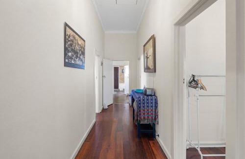 Highgate House | 69 Rustic Character Home In Highgate