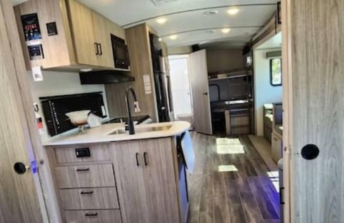 St. Petersburg - Clearwater House | #69 Skyway C Camper Joyful Moments