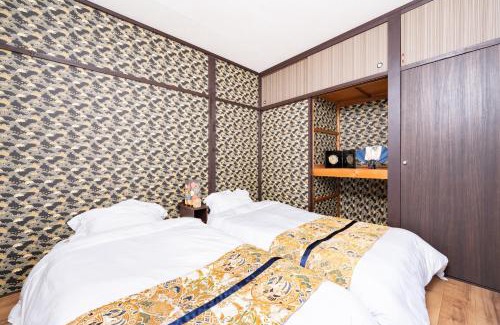 Kamiikebukuro Apartment | 6BR 10Beds Direct to Shinjuku, Shibuya ,Tokyo Dome, Central ,Budget Friendly