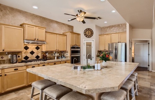 Adobe Hills House | 6BR/4.5BA oasis w/heated pool/spa, 3 ensuites, oversized lot, games, fire pits