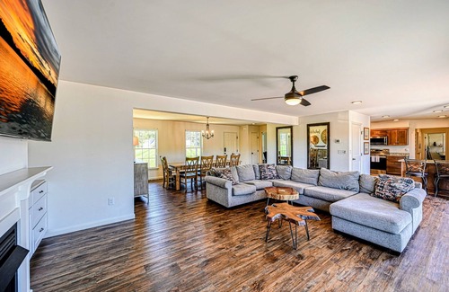 Mineral House | 6BR Lakefront at Lake Anna, Boat Dock, Fire Pit