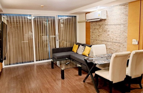 Khlong Toei Nuea Apartment | 6D-Short-term rental allowed-3BRs Downtown Bangkok
