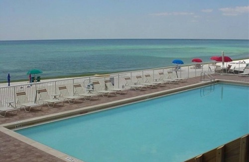 Navarre Beach Condo | 6th Floor ~ Great Views ~ GREAT AUGUST RATES!