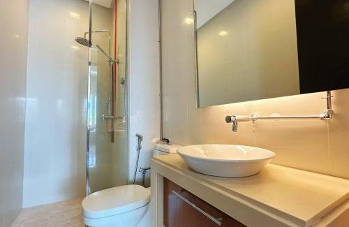 Seri Tanjung Pinang Apartment | 6th Straits Quay Warmy Suite - Top PoolView