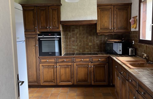 Menthon-Saint-Bernard Villa | 7-bedroom house 100m from Lake Annecy, 3* classified tourist accommodation