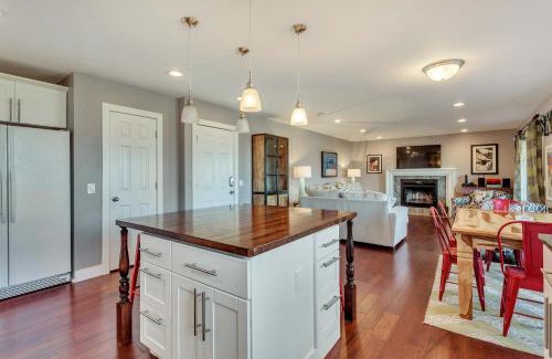 Cottonwood Heights House | 7-Bedroom Home by the Mountains