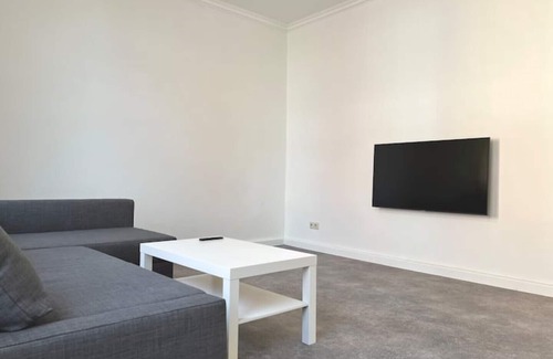 Vahrenwald Apartment | 7 beds Accommodation Vahrenwald