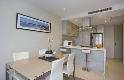 Torquay Hotel | 7 Bell Street Apartments