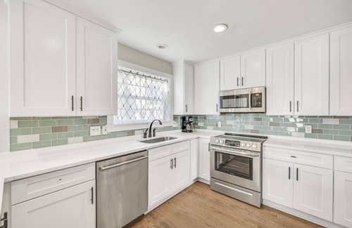 Crystal Beach House | 7 BR, Gulf Views, Across From Beach, Movie Theater, Pool/Spa, Discount Golf Cart