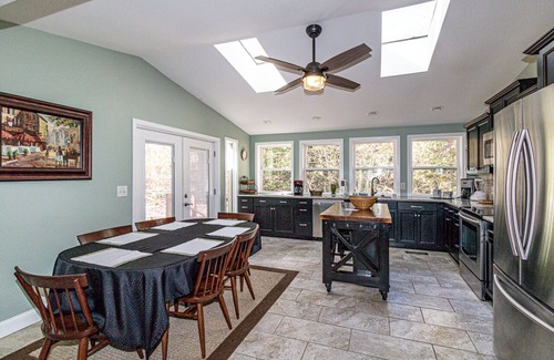 Hot Springs Village House | 7 Frontera Circle - HDTV WIFI Beautifully renovated vacation rental home in