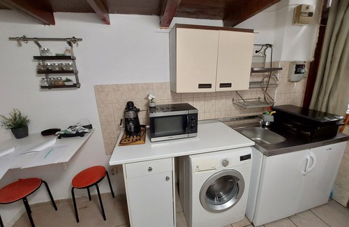 Erzsebetvaros Apartment | 7. Kerületben található az apartman. Közel a Városligethez, bulinegyedhez.