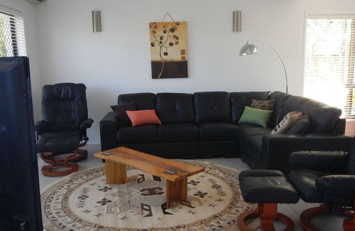 Coral Cove House | 7 Majestic Place, Coral Cove