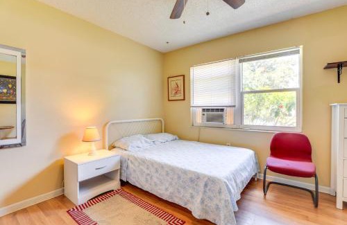 Pinellas Park Apartment | 7 Mi to Beach Pinellas Park Studio with Patio