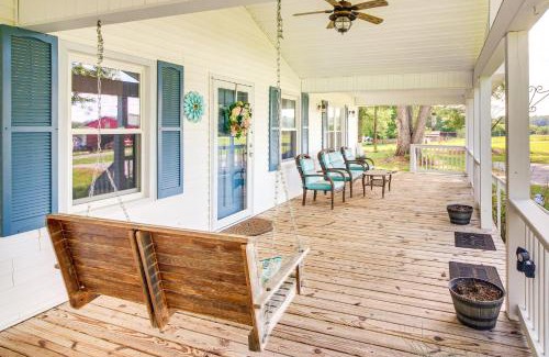 Sparta House | 7 Mi to Center Hill Lake Spacious Sparta Home!