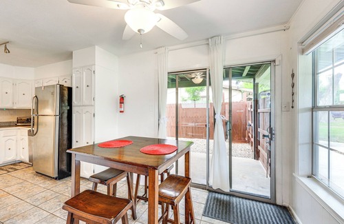 North San Antonio - SAT House | 7 Mi to Dtwn San Antonio: Charming Home w/Yard