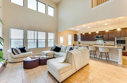 Bonanza House | 7 Mi to Lake Casa Blanca: Laredo Family Home!