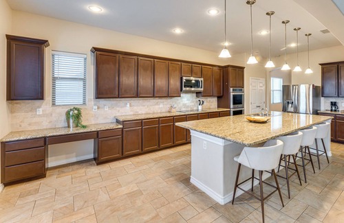 Bonanza House | 7 Mi to Lake Casa Blanca: Laredo Family Home!