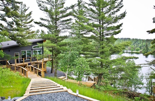 Kenora Cabin | 7 min to town! Book now!